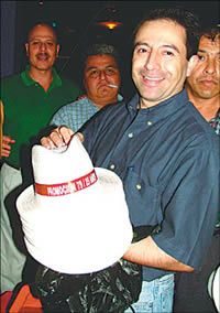 ::..  Erick Aliaga, titular de la Promo 79  ..::