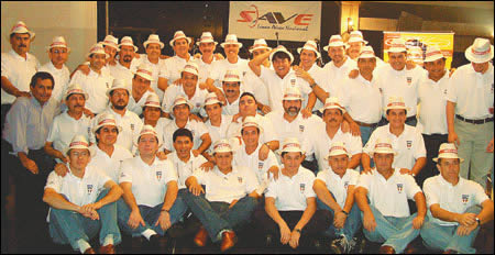 ::.. Promo 79 - Ex alumnos de La Salle se divirtieron en grande ..::