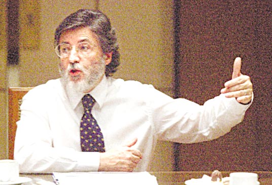 www.rentas.gba.gov.ar,www.afip.gov.ar,monotributo,Argentina,ley,legislacion,boletin oficial,Afip,empresas,industrias,regimenes,inscripciones,reempadronamientos,plazos,terminos,bajas,altas,formularios,agencias,categorias,ingresos,contribuyentes,consultas,preguntas,respuestas,buenos aires,monotributistas,Julio De Vido,Felipe Sola,Nestor Kirchner,Cristina Fernandez,China,importaciones,exportaciones,empresas,inversiones,Hu Jintao,Miguel Campos,Rafael Bielsa,Soja,Arnaldo Bocco,Graciela Coria,Eximbank,Bau Zhongqing,Shangai,Museo del Palacio Imperial,Miguel Angel Broda,Pekin,ciudad prohibida,carlos saul menem,Irma Roy,Carolina Papaleo,Osvaldo,diputada nacional,Congreso,Argentina,Raul Granillo Ocampo,politica,justicialismo,peronismo,cine,television,La Horqueta,San Isidro,que se vayan todos,diciembre 2001,2002,2003,2004,maria julia alsogaray,alvaros,,Roberto Mart&iacute;nez Medina,Maria Julia Alsogaray,Ra&uacute;l Granillo Ocampo,Jorge Rodr&iacute;guez,V&iacute;ctor Alderete,Claudia Bello,Angel Massa,Alfredo Yabran,Mario Pontaquarto,Nestor Carlos Kirchner,Cristina Elizabeth Fernandez,corrupcion,senado,general rodriguez,anibal,fernandez,alberto,fernando de la rua,ines pertine,eduardo duhalde,hilda chiche gonzalez,2000,2001,2002,2003,2004,Museos,www.louvre.fr,Leonardo Da Vinci,Gioconda,Mona Lisa,Italia,Francia,France,inventos,Italy,renacimiento,historia,cuadros,links,images,postcards,photos,fotos,imagenes,postales,pictures,historia,arqueologia,descubrimientos,culturales,agenda,infodiario,diario accion,buenos aires,argentina,Diario Accion de General Rodriguez, politica, actualidad, noticias e informacion, personalidades e instituciones, policiales, galerias de fotos; historia de General Rodriguez, sus origenes, edificios, estancias, habitos y costumbres, anecdotas, comercios e industrias, los fundadores, antiguas instituciones, fotos e imagenes; suplementos especiales: la crisis politica, economica y social de la Argentina, los acontecimientos de Diciembre de 2001, articulos y entrevistas; Emigracion: toda la informacion destinada a aquellos que desean emigrar, radicarse o estudiar en el exterior, visas, pasaportes, consejos, guias, informacion util, links; Trueque: novedades e informacion, links, estructura del trueque; el casamiento de Maxima Zorreguieta y el principe Guillermo Alejandro de Holanda; Guerra de Afganistan: galeria de imagenes e informacion sobre la primera guerra del siglo XXI; la guerra de Irak, Bagdad, Georges W. Bush, Saddam Husseim, el atentado a las torres Gemelas de Nueva York, las twin towers, el 11-s, y descripcion del hecho que conmovio al mundo; Empleo: consultoras, clasificados, agencias de empleo, consejos e informacion util, curriculum vitae, como confeccionarlos, noticias de actualidad; 
Los numeros de la crisis: Las consecuencias de la crisis politica, economica y social; estadisticas, pobreza, desnutricion, salud y asistencia; noticias regionales y provinciales, columnas y editoriales; informacion para negocios: pymes, links, empresas y negocios; Agenda Cultural con toda la informacion de cursos, universidades, talleres, escuelas y oportunidades, exposiciones de arte de la region; buscadores en Internet, Enlaces: links a los mejores sitios de educacion, cultura, arte, biografias, politica, interes general, web, Links del Diario Accion: RMS Titanic, su historia, su tragico viaje inaugural; historias, testimonios, documentos y articulos sobre el naufragio; links y sitios sobre el tema; la pelicula de Cameron, fotos e imagenes; suplementos especiales, Historia Argentina y de General Rodriguez, la llegada de la democracia en General Rodriguez, la asuncion de Juan Lumbreras como intendente en 1983, galeria de imagenes, sus palabras y los actos, su gabinete, festejos de la comunidad. Fundacion del pueblo de General Rodriguez, sus instituciones y personalidades relevantes, arquitectura y edificios, comercios e industrias, sus comienzos, estancias, inmigraciones italianas, espa&ntilde;olas, vascas e irlandesas, anecdotas y efemerides, sus hombres ilustres, el Hospital Vicente Lopez y Planes, su fundacion por las Damas de Beneficencia, el hundimiento del crucero General Belgrano, testimonios de ex combatientes y tripulantes, su comandante Hector Elias Bonzo, fotos e imagenes, recuerdos y homenajes, historia de la familia Bonzo de General Rodriguez, entrevistas y articulos periodisticos. La guerra de Malvinas en el Atlantico Sur, el conflicto belico con Gran Breta&ntilde;a de 1982, politicos relevantes, Benjamin Paez y Trueba, fotos antiguas de familias fundadoras, galerias de imagenes de pobladores, recorrida virtual por el antiguo General Rodriguez, el paso de la Infanta en 1910, historia de La Serenisima, la familia Mastellone, La Choza, Bernardo de Irigoyen, peronismo y radicalismo y muchisimo mas