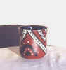 mug3.jpg (24105 bytes)
