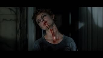 Sara prueba la sangre