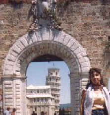 Anita em Pisa