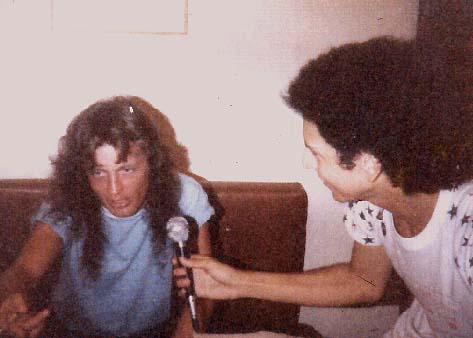 entrevista.jpg (28397 bytes)
