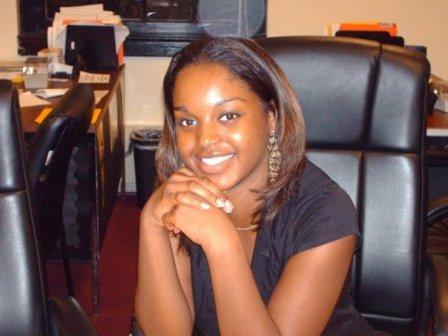 Ayanna Harlee, Advertising Chair