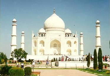 close up of Taj Mahal