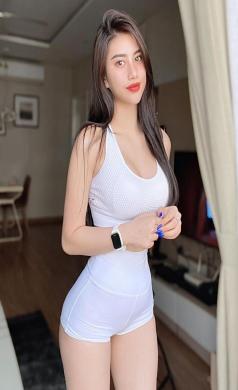 Mumbai escorts Pooja