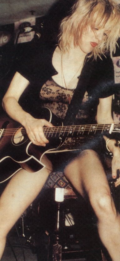 Courtney Love (?)
