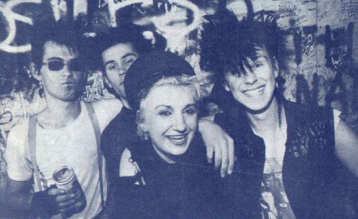 Brigandage February 1983 - (DC Collection)