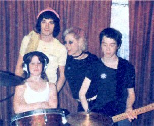 Fatal Microbes 1978 (DC Collection)