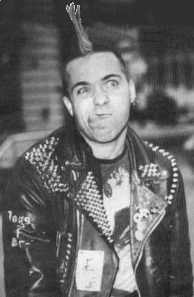 Wattie -&nbsp; Exploited (DC Collection)