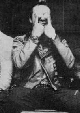 Wattie the bottle lobber - (DC Collection)