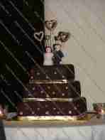 The wedding cake, a nice choc mud