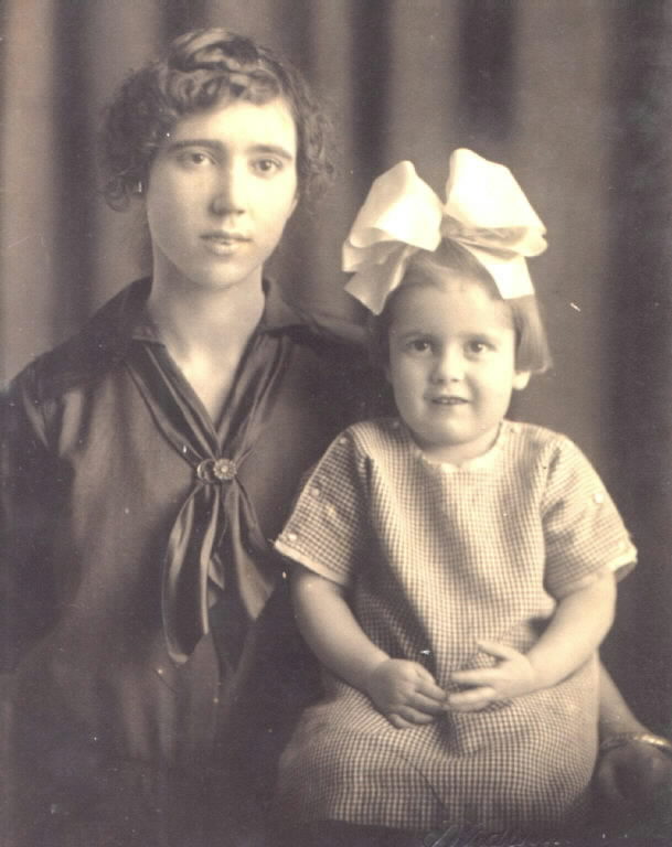 Gladys McKinley Ott with cousin Lorine Virginia Minger