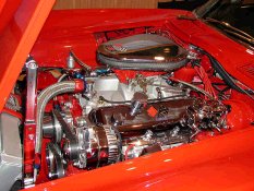 Pics of my rebuilt 350.&nbsp; Pretty, yes, but it runs too......