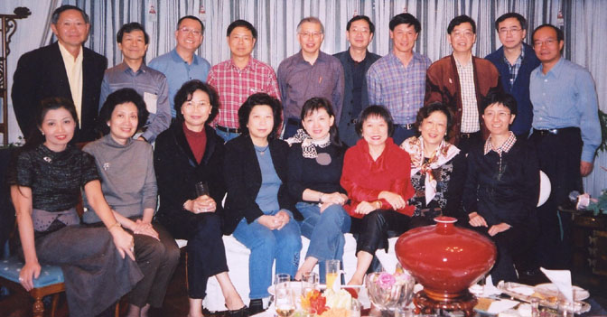 LiuLaiFongGp.jpg (75096 bytes)