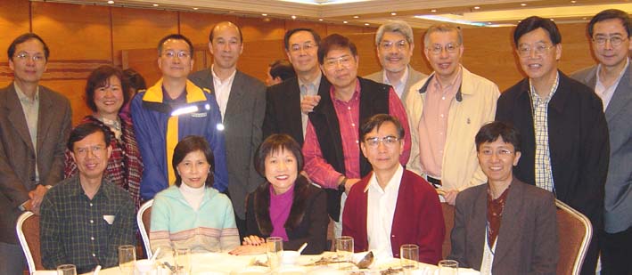 qes210204c.jpg (41334 bytes)