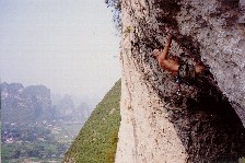 Fernando crancking on the Moon Hill arch