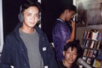 Mark w/ Ryan Flores & E`d Shy Guy at the background