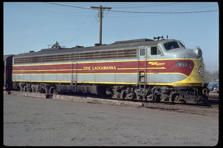 EL E8a 833