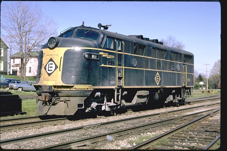 EL F3a 8011