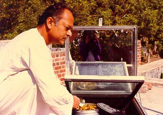 With terrace temperature at 45 deg. at Ahmedabad, solar cooker cooks a chicken dish in few hours