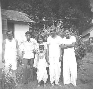Mr.Parimal Das,Mr.Sushil Mallick at in-laws, with Atanu, Anjan and kids
