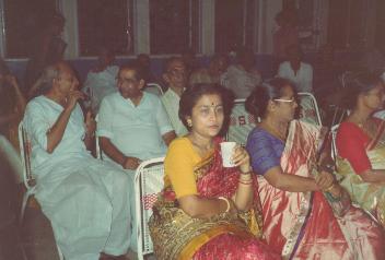 Rachana,Namami in front row, Bimal,Nani and Pancha