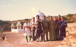 Group photo at the Palitana Temple- the highest place of worship for the Jains. The Jains are a big community among the Gujaratis 