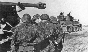 Nazi troops before the battle