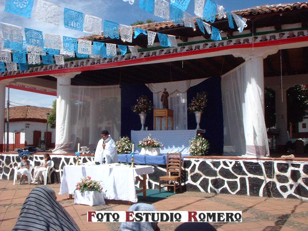 1.JPG (168357 bytes)