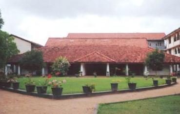 Attanam Damayanthi Panditha