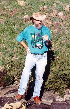 Lynn Raw in the field - note chameleon on left hand