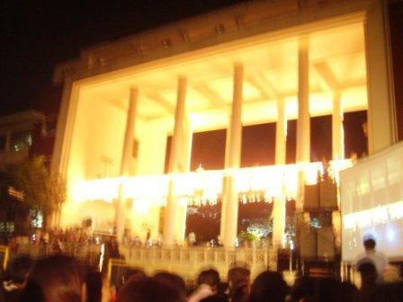 the quezon hall at night