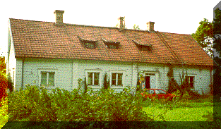 fant77.gif (24232 bytes)