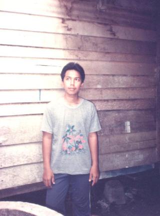 me termenung masa depan kelam