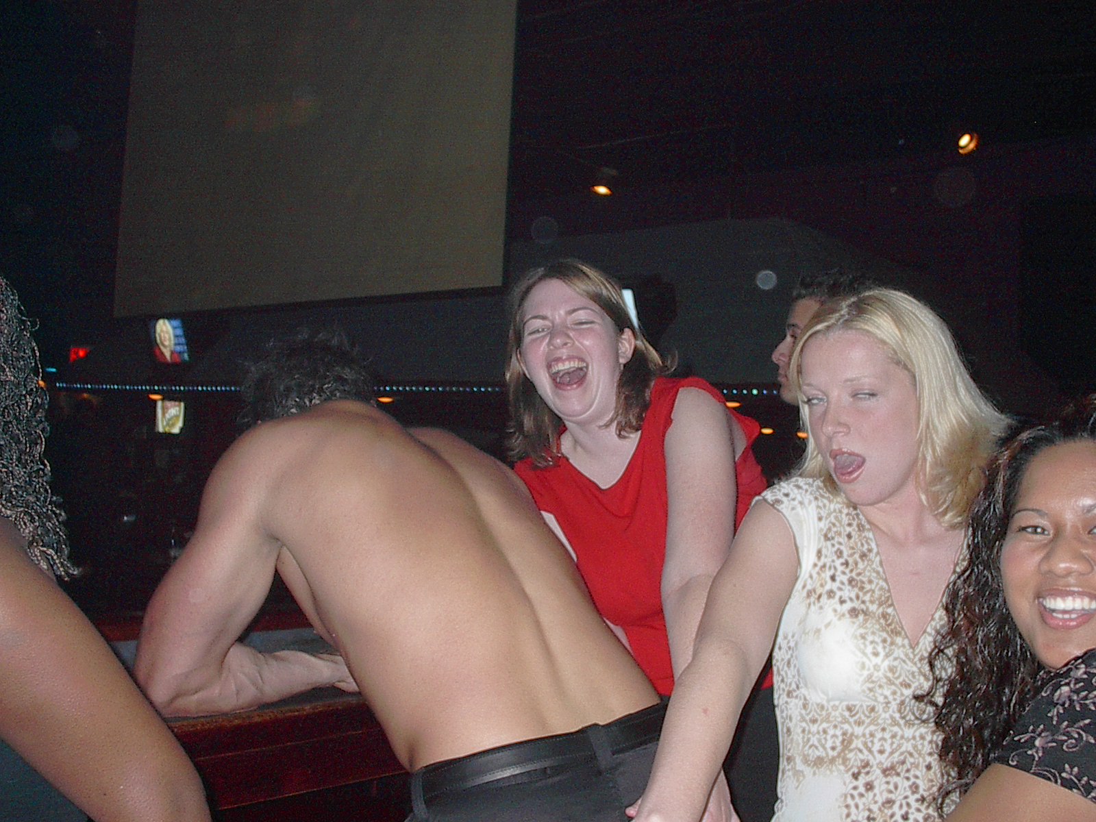 paula... what are ya doing!