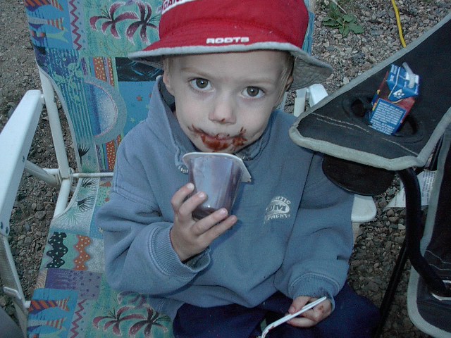 ethan likes puddin'