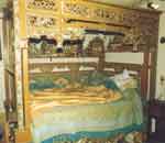 thumb of bed