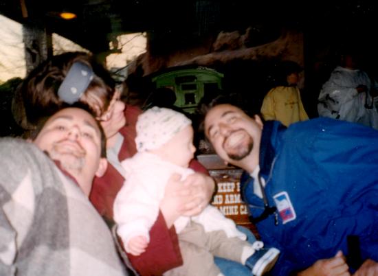 Knotts-2-01-Crew-on-Calico-Mine-Train.jpg (825192 bytes)