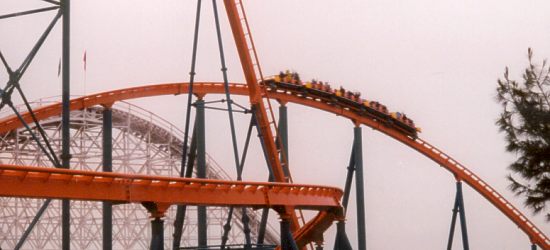 SFMM-2-01-Goliath-over-third-hill.jpg (594351 bytes)
