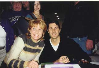 Roost #41 member Wendy Einsig poses with Matt after her autograph.