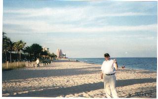 Alan Epstein welcomes fans to warm Miami Beach in January 2002 for the NFL playoffs