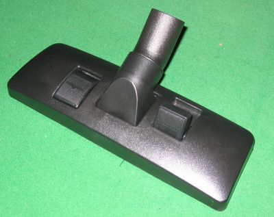 Dual action floor and carpet tool