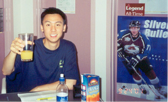 Everybody loves Raymond... the one on the right too
