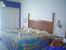 Jon & Arayna's room - complete with towels formed into an elephant