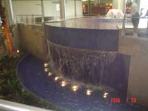 Fountain in the entryway of the Cancun Mall