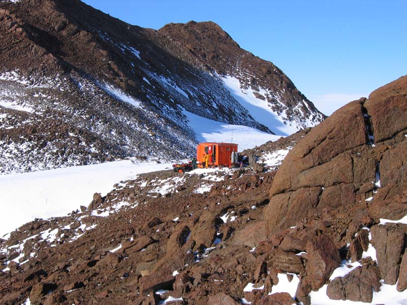 Mt Henderson Field Hut, East Antarctica