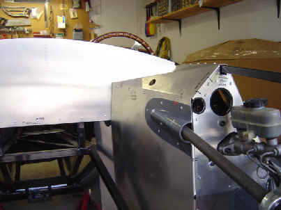 Middle steering column