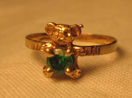 Coinshooting a tot lot produced this nice child's 14kt gold ring.