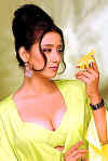 manisha10.jpg (19108 bytes)